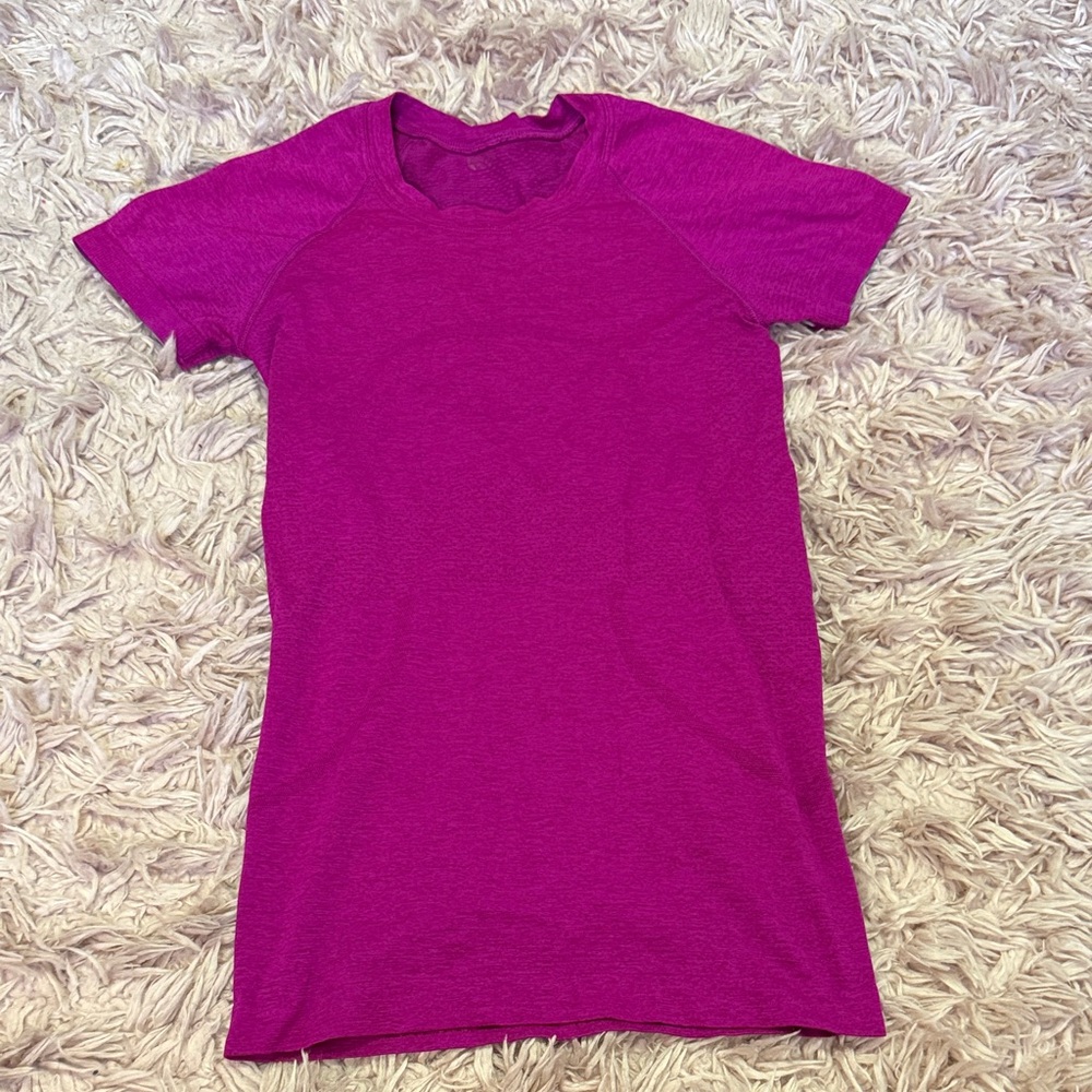 lululemon athletica Short Sleeve Crew Tee - Magenta